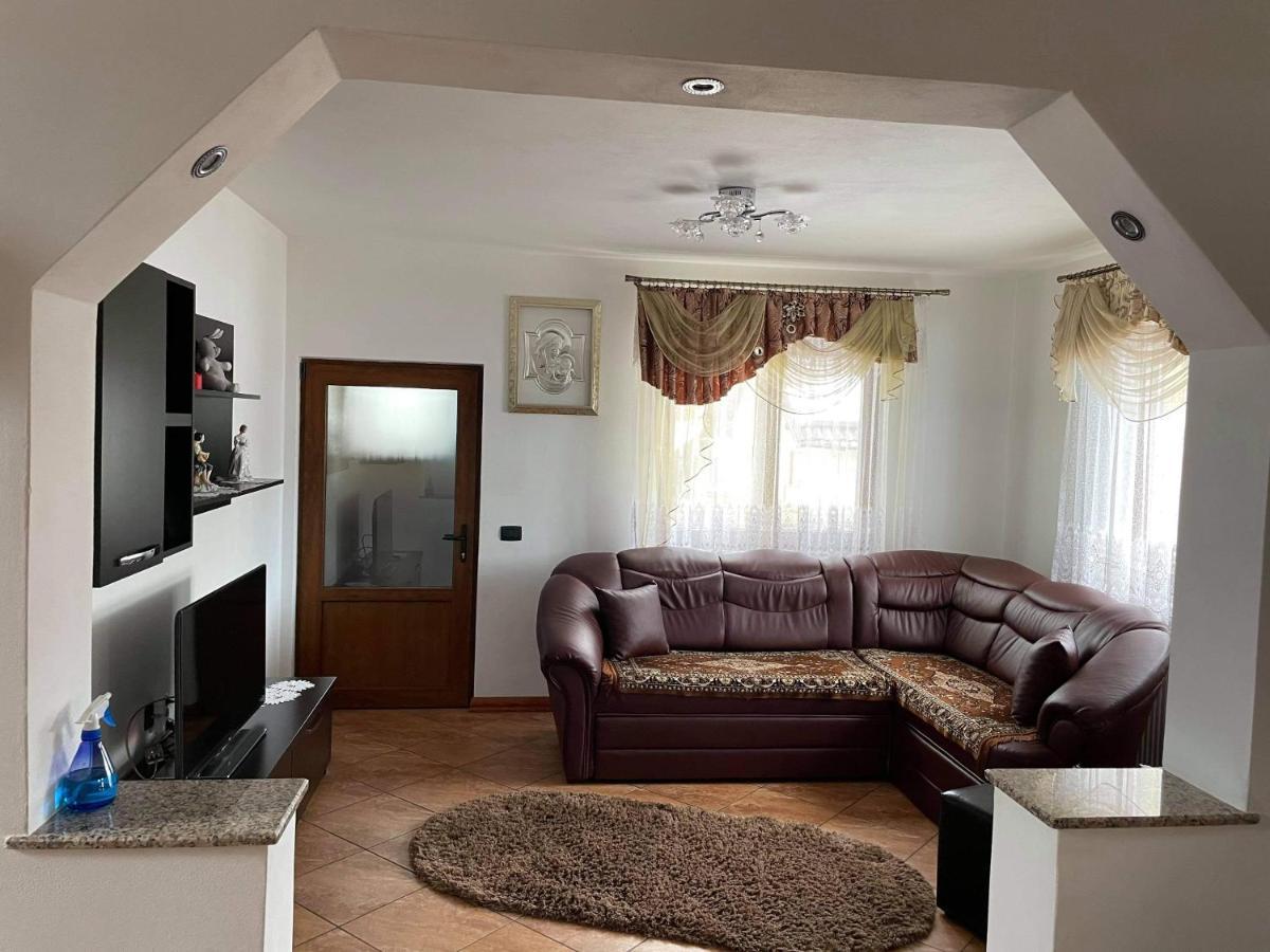 Casa Paty Villa Mînăstirea Humorului Екстериор снимка