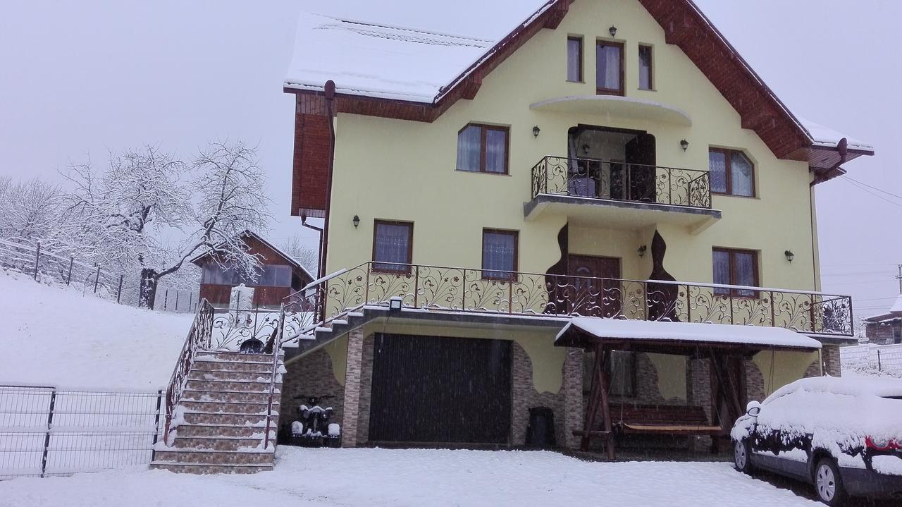 Casa Paty Villa Mînăstirea Humorului Екстериор снимка